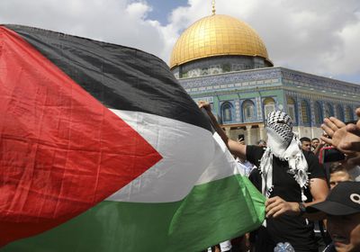 رئيس الوزراء الفلسطيني: نأمل طي الانقسام ونجاح محادثات الفصائل بالجزائر