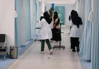 السعودية تسجل انخفاضا قياسيًا للإصابات اليومية بكورونا