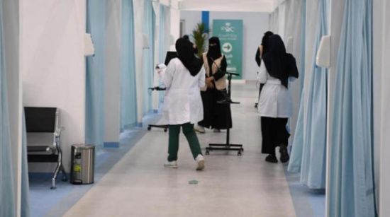 السعودية تسجل انخفاضا قياسيًا للإصابات اليومية بكورونا