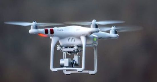 الإمارات: وقف استخدام "الدرون" والطائرات الرياضية الخفيفة