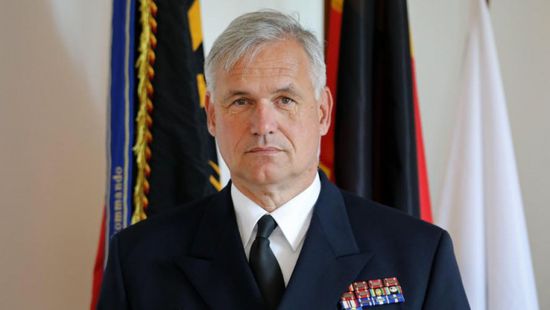 استقالة قائد البحرية الألمانية بعد إشادته ببوتين