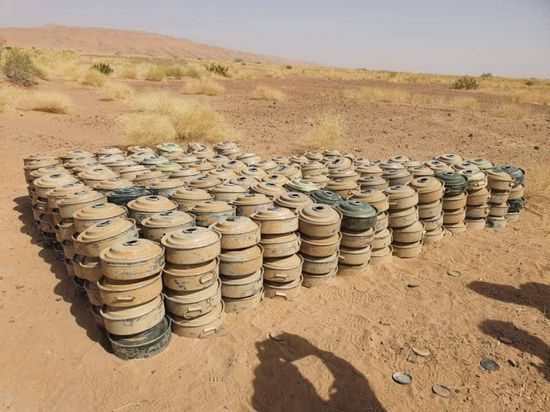 تفجير مئات من ألغام الحوثي في شبوة