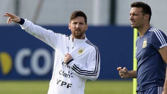 إصابة المدير الفني لمنتخب الأرجنتين بفيروس كورونا