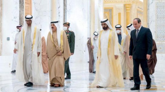 الخليج: إجماع عالمي على الوقوف بصف الإمارات وأمنها