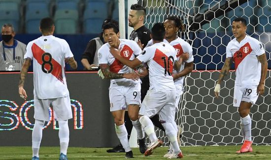 تصفيات المونديال.. بيرو يتغلب على كولومبيا