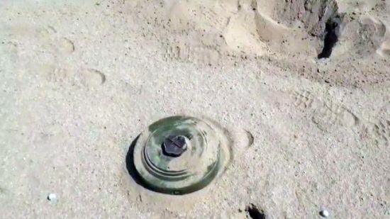 صحيفة: مليونا لغم حوثي في الساحل الغربي
