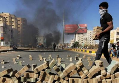 السلطات السودانية تحظر التجمعات وسط الخرطوم