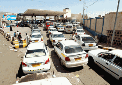 الشرق الأوسط: الحوثي يخفي الوقود بمخازن سرية