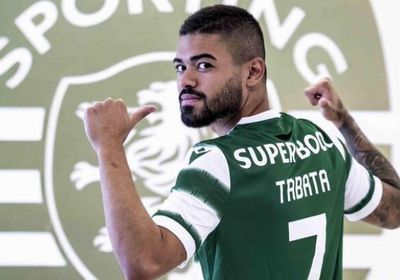 الأهلي السعودي يحصل على توقيع برونو تاباتا