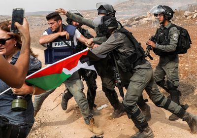 قوات الاحتلال الإسرائيلي تعتقل 23 فلسطينياً في الضفة الغربية