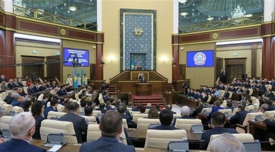 كازاخستان.. انتخاب ييرلان كوشانوف رئيس للبرلمان