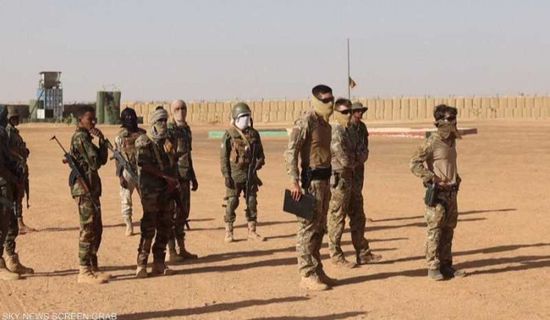 ألمانيا تؤكد وقوفها مع فرنسا ضد مالي وترفض طرد السفير الفرنسي