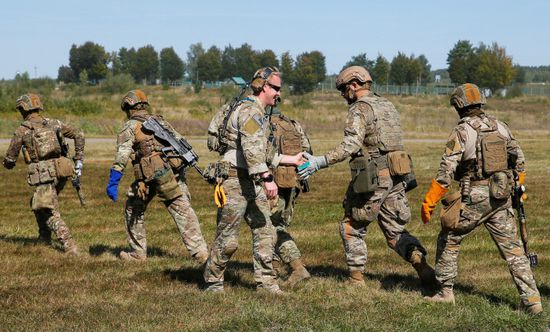 أوكرانيا تصدر قرار الغاء التجنيد الإجباري للمواطنين في هذا الموعد