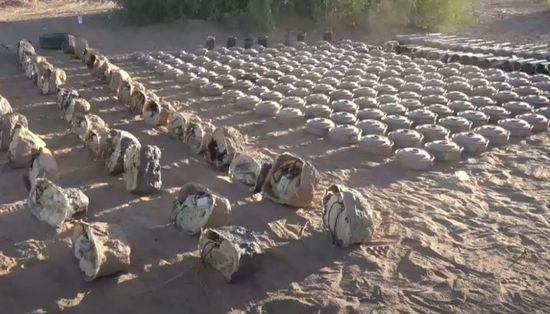 تكثيف أعمال نزع ألغام الحوثي في بيحان وحريب (فيديو)