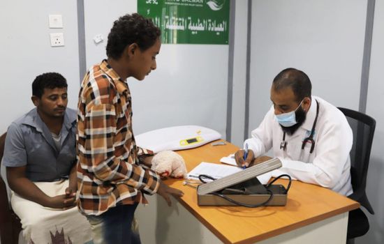 علاج 694 مريضا بعيادات "سلمان للإغاثة" في حيران