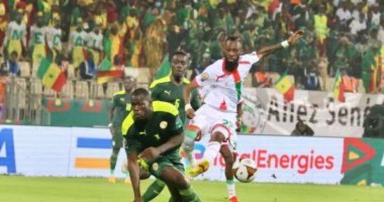 السنغال يتقدم بهدفين على بوركينا فاسو بأمم إفريقيا