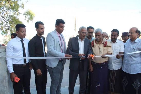 بذكرى رحيل المحضار.. افتتاح معرض للكتب في الشحر