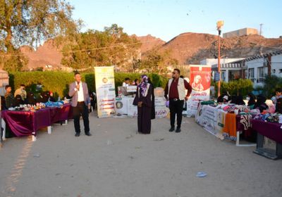 "الانتقالي" يرعى معرضا خيريا للناجيات من السرطان بالتواهي