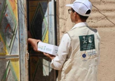 توزيع ألفي كرتون تمور في سيئون