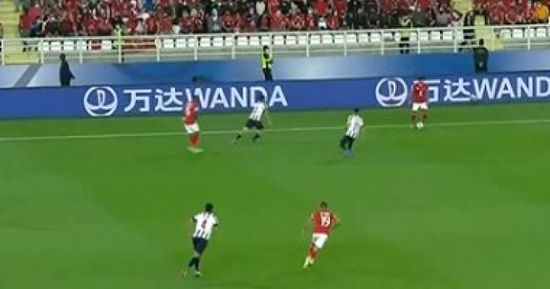 انتهاء الشوط الأول بالتعادل السلبي بين الأهلي ومونتيري