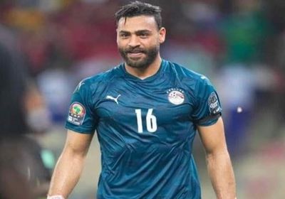 أبو جبل يتصدى لضربة جزاء في مباراة مصر والسنغال