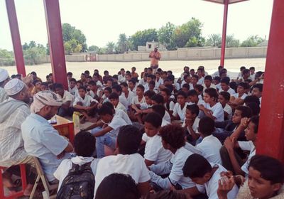 "انتقالي أبين" يوعي الطلاب بخطر المخدرات والإرهاب