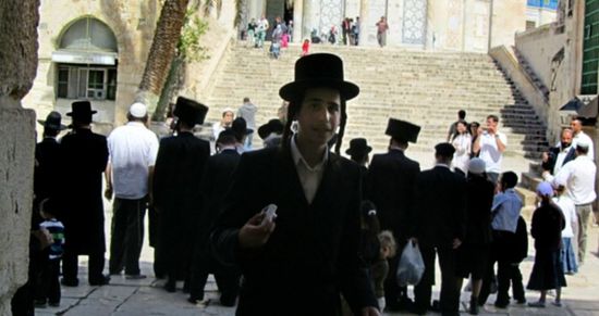 مستوطنون يقتحمون المسجد الأقصى برفقة حاخامات