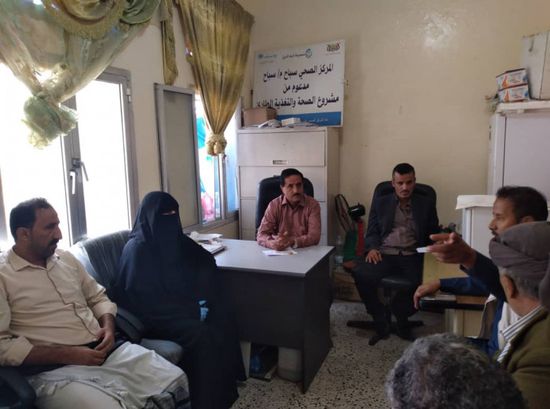 "انتقالي أبين" يطلع على احتياجات "الأمومة والطفولة" بسباح