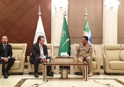 المالكي وجريسلي يتبادلان المعلومات حول مزاعم استهداف سجن بصعدة