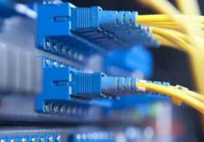 كيبل في المهرة يحرم 3 محافظات من الإنترنت