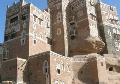 الشرق الأوسط: انتهاكات حوثية بحق مدينة صنعاء القديمة