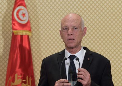 الرئيس التونسي يرفض التدخل الأجنبي في شؤون بلاده