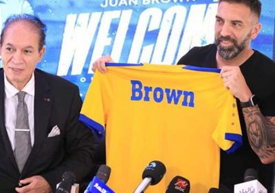 حقيقة رحيل الأرجنتيني خوان براون عن تدريب الإسماعيلي