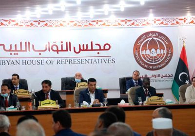 النواب الليبي يوافق على الإعلان الدستوري