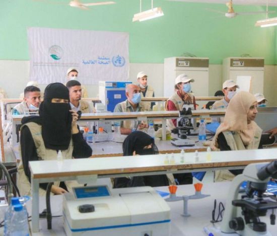 تأهيل 30 فنيا للتشخيص المخبري لمكافحة الملاريا بعدن