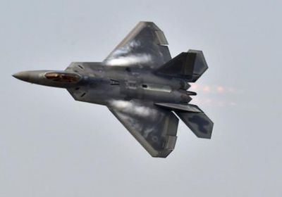 وصول مقاتلات شبحية إلى الإمارات لقنص مسيرات الحوثي