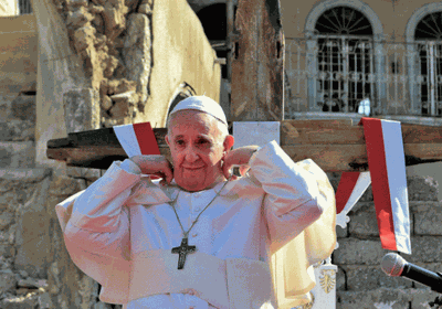 أول تعليق لـ البابا فرنسيس على الأحداث في أوكرانيا