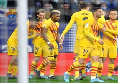 برشلونة ينجو من الهزيمة أمام إسبانيول بتعادل قاتل