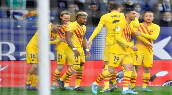 برشلونة ينجو من الهزيمة أمام إسبانيول بتعادل قاتل