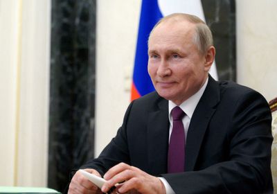 برلمانيون روس يطالبون "بوتين" باعتراف استقلالية الانفصاليين في كييف