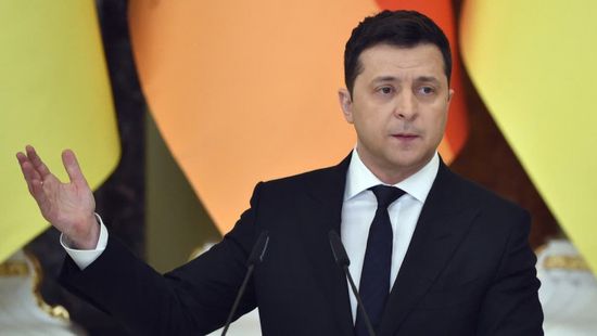 تعليق ناري من رئيس أوكرانيا على انسحاب قوات روسيا من الحدود