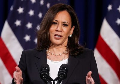 هاريس تلتقي الرئيس الأوكراني على هامش قمة ميونيخ