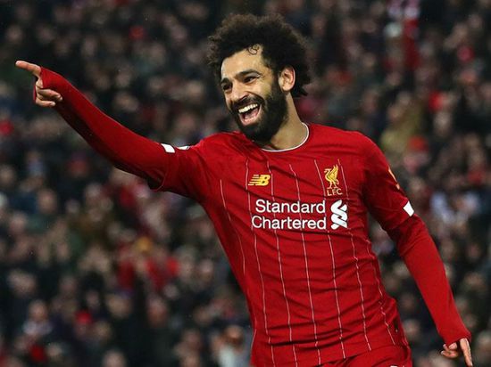 ليفربول يحتفل بشكل خاص بمحمد صلاح
