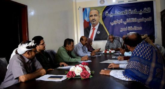 "انتقالي لحج" يناقش أزمة إضرابات شاحنات النقل