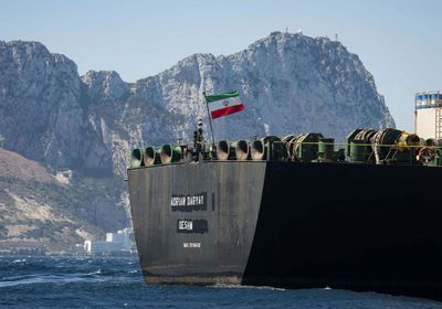 الهند تصادر سفينة شحن مملوكة لمستشار خامنئي