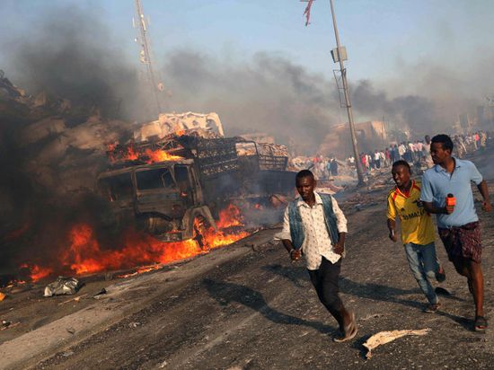 قتلى وجرحى في تفجير إرهابي بالصومال