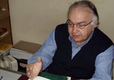 وفاة الكاتب السوري وليد إخلاصي بعد صراع مع المرض