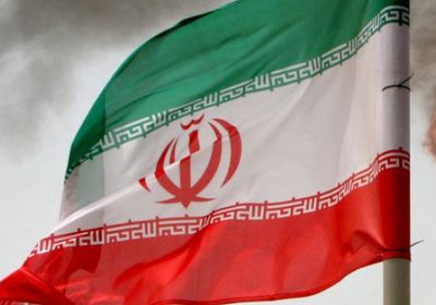 عكاظ تطالب بمواجهة العربدة الإيرانية في المنطقة