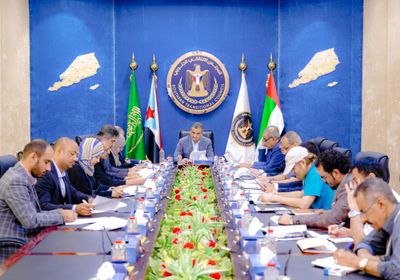 "رئاسة الانتقالي" ترفض توظيف الحكومة لأزمة الكهرباء سياسيا