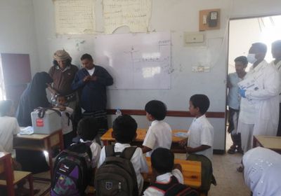 انتقالي ميفعة يطمئن على سير العملية التعليمية